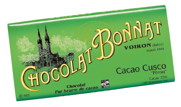 Image d’une tablette de chocolat Bonnat Grand Cru d’Exception 75% de cacao Cacao Cusco dans son emballage vert tendre.